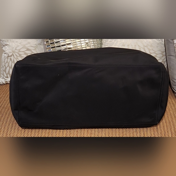 KATE SPADE Large Travel Bag in Black EUC SALE SALE SALE π€π€π€ - Picture 7 of 16
